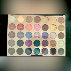 Morphe 35C Totally Chic palette